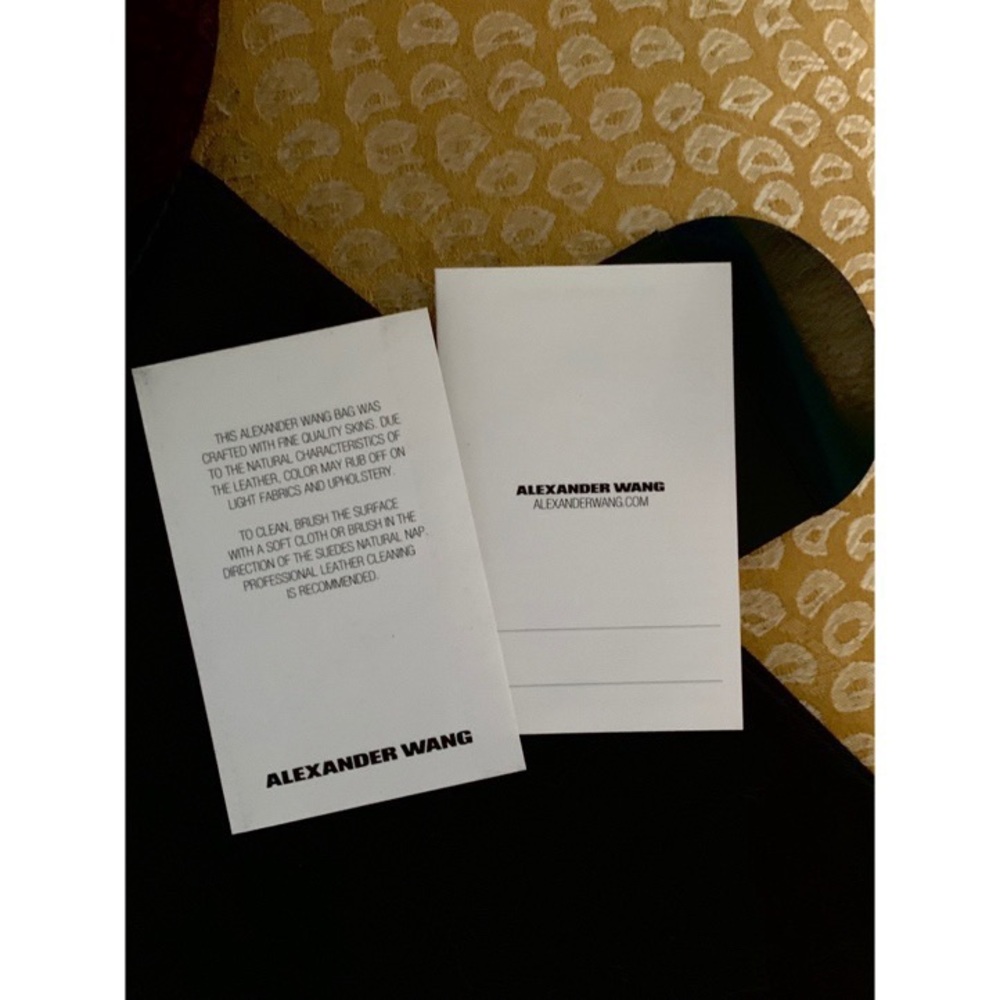 🍒 NWT Alexander Wang Genesis Leather Bucket Bag🍒 - Picture 7 of 8